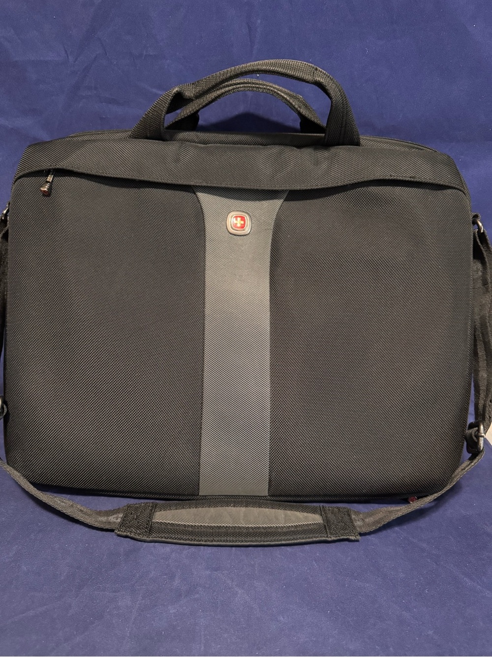 Wenger Swiss Army Legacy Laptop Computer Case Shoulder Briefcase Black 17" DBL